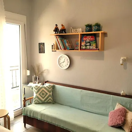 Island View アパート Néa Péramos