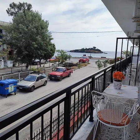 Island View Apartment *